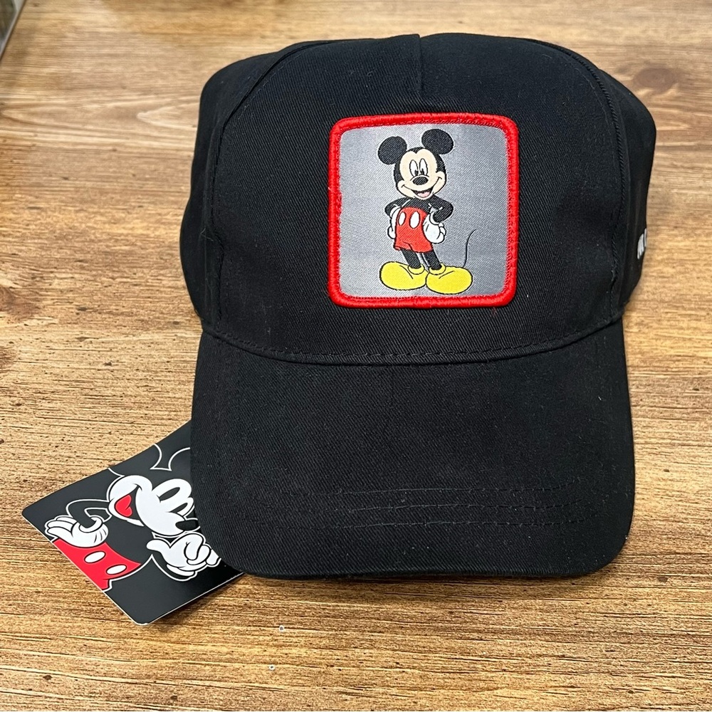 Disney Mickey and Minnie Hats 2 Piece New - Picture 7 of 10